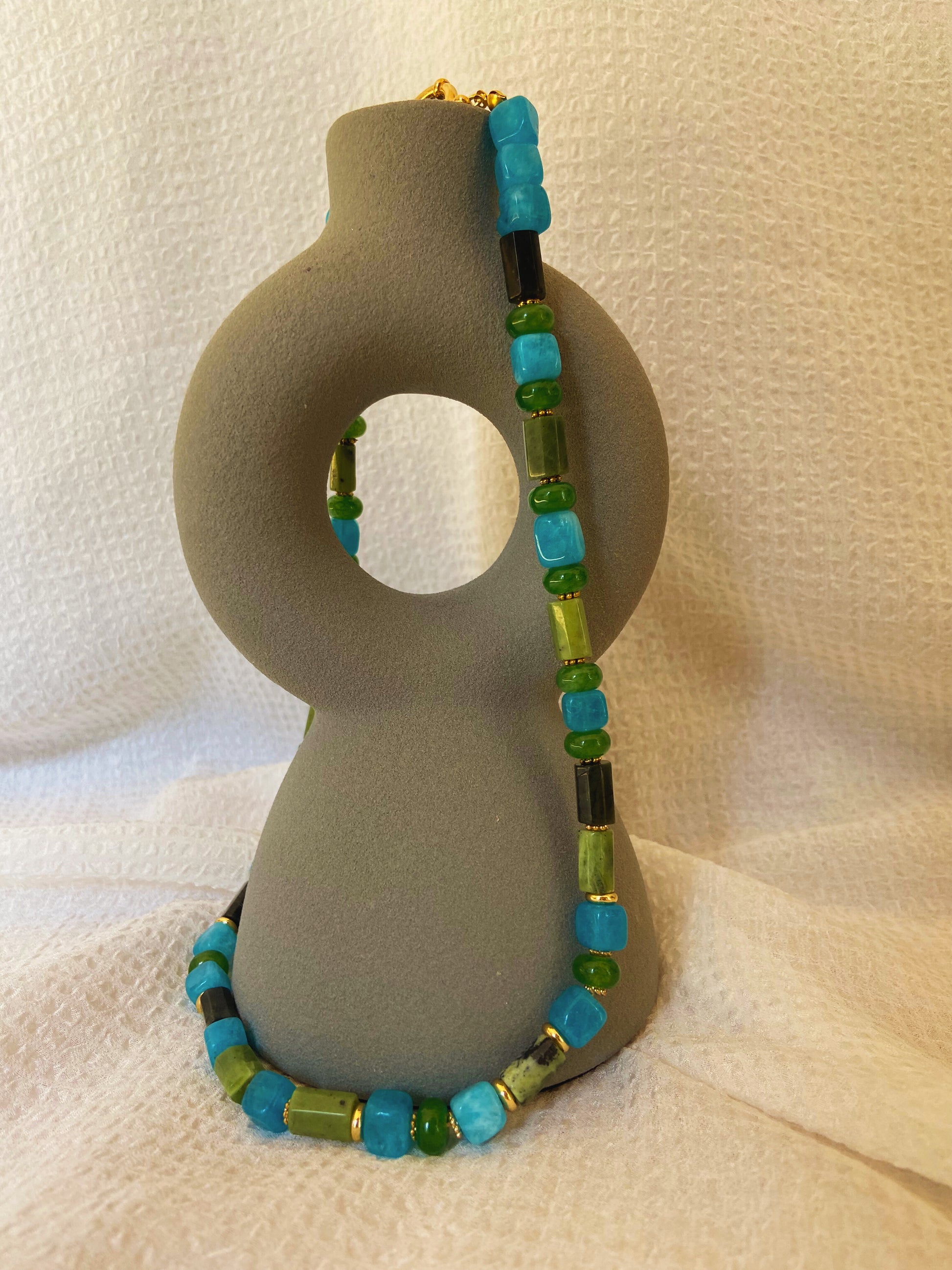 Cléa - Collier pierres naturelles